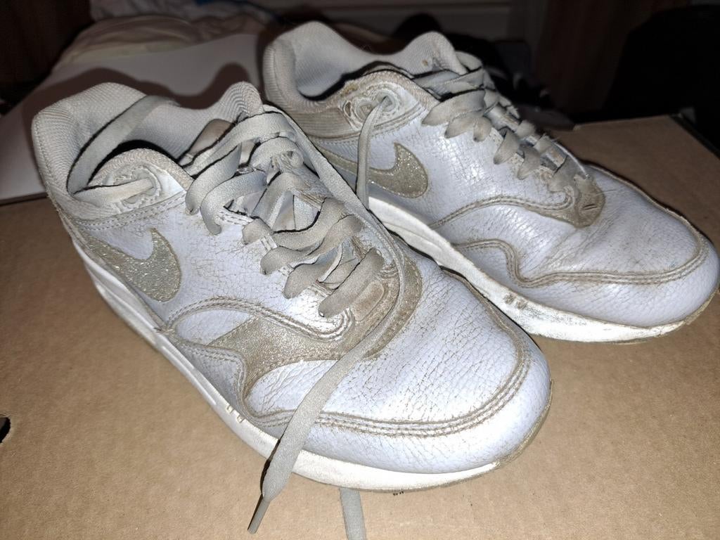 Nike Air Max sneakers maat 39 lichte schade, Ophalen, Wit, Nike, Sneakers of Gympen