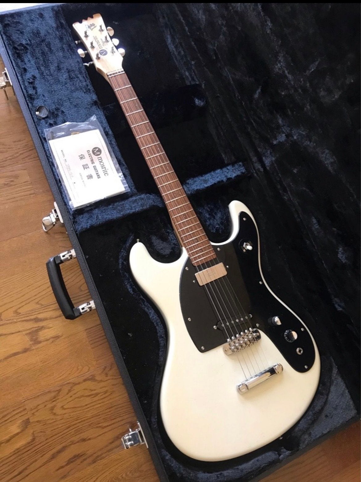 Mosrite The Ventures II Model JRM-120  Johnny Ramone., Ophalen, Zo goed als nieuw, Solid body, Overige merken