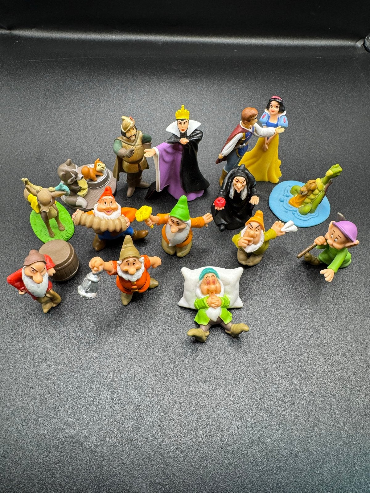 Sneeuwwitje en de Zeven Dwergen Figuren Set, Verzamelen, Verzenden, Gebruikt