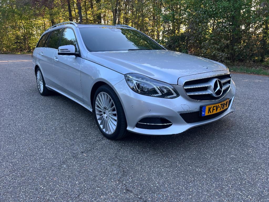 Mercedes-Benz E 350 V6 Avantgarde Automaat Luchtvering Full, Automaat, Euro 5, Achterwielaandrijving, Zwart