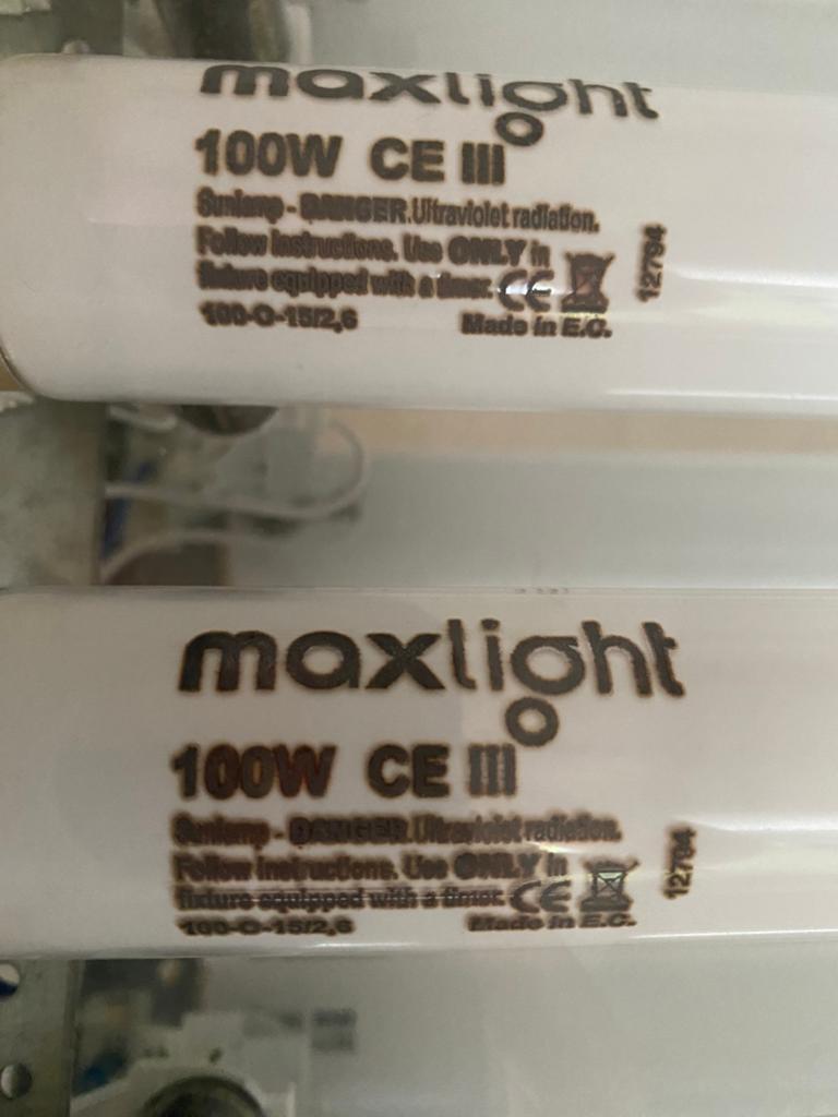 Zonnebank lampen 100W CE III Maxlight (voor o.a. Hapro), Witgoed en Apparatuur, Zonnebanken en Gezichtsbruiners, Ophalen of Verzenden