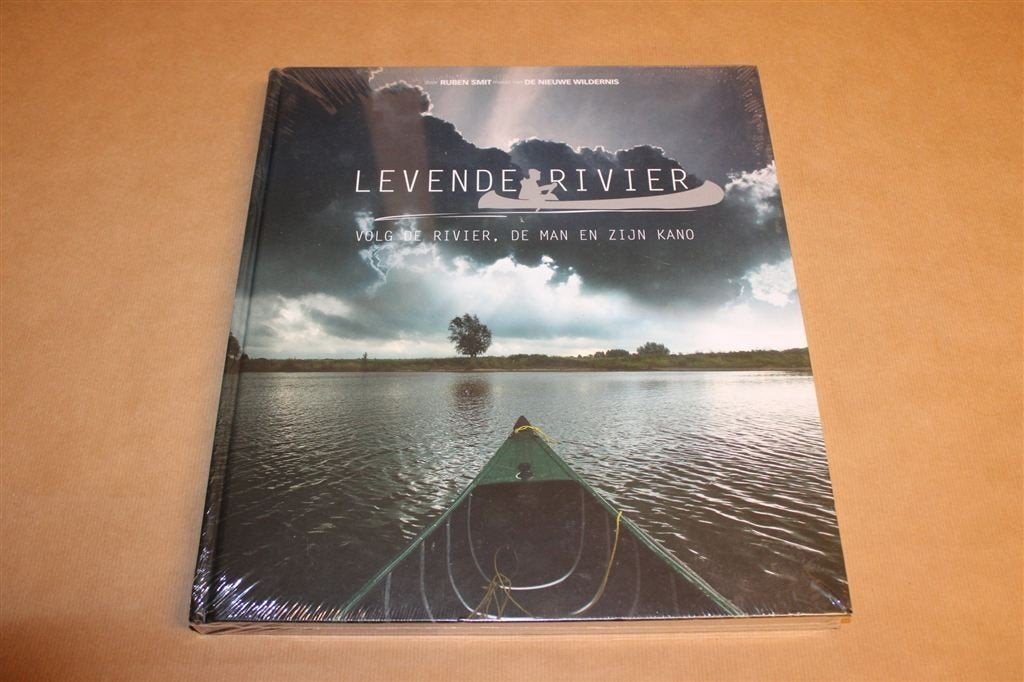Levende Rivier — Nieuw in Seal, Fotoboek Rijn & Natuur NL, Boeken, Ophalen of Verzenden, Nieuw, Fotografen