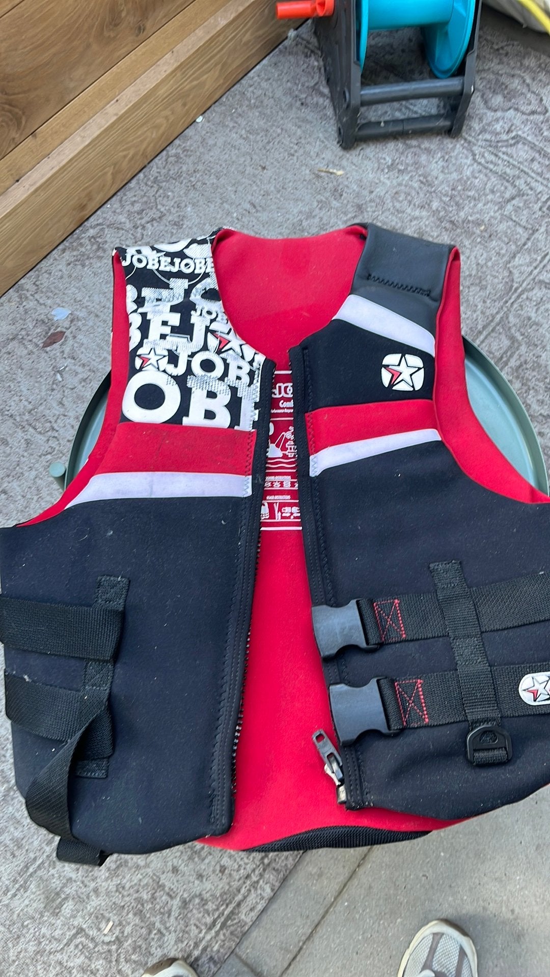 Jobe zwembest maat L, Ophalen of Verzenden, Zo goed als nieuw, Wetsuit