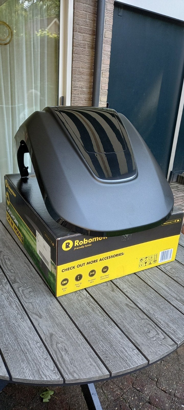 Robomov 1000 dakje, Ophalen