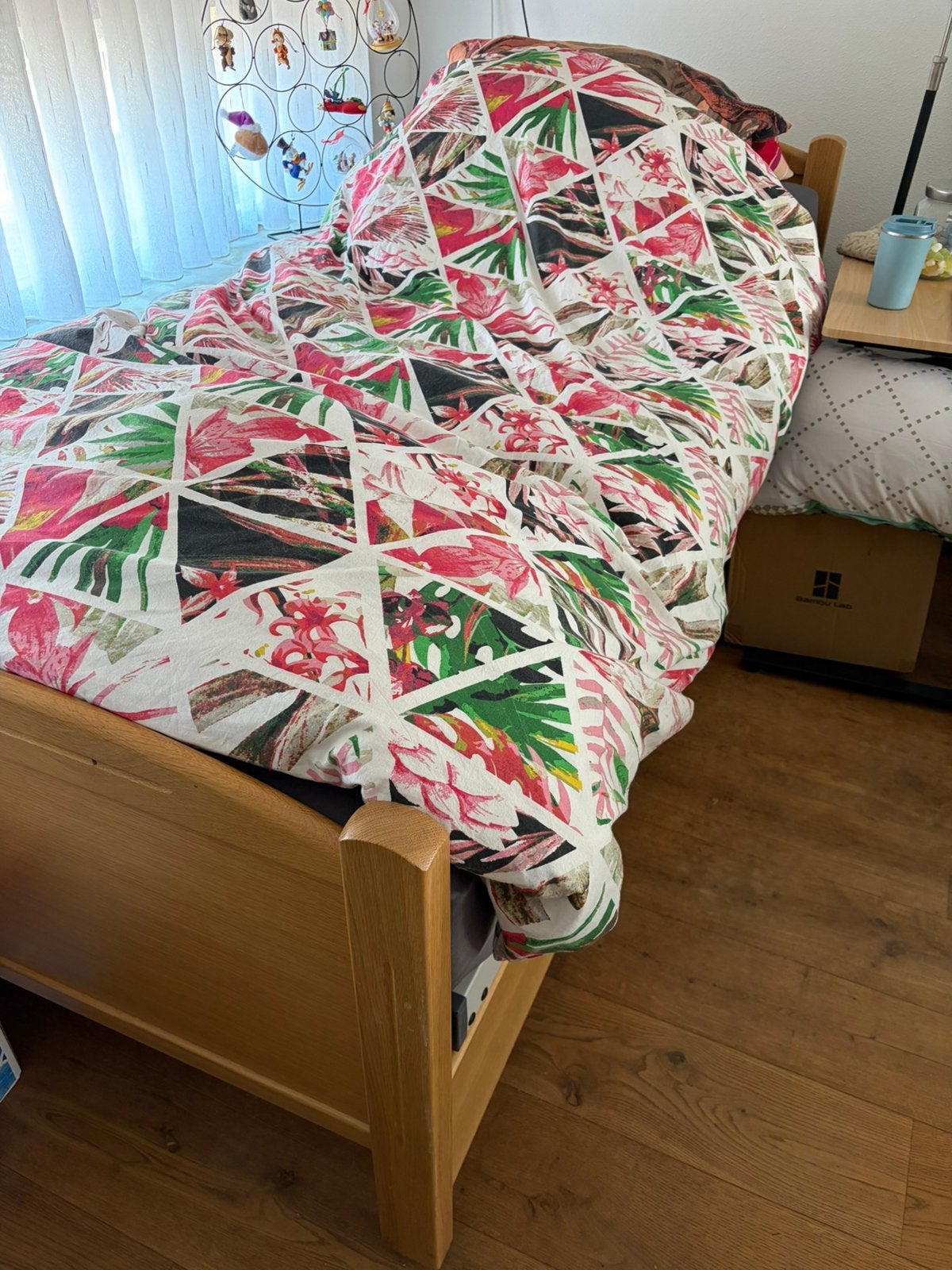 Seniorenbed met electrisch verstelbare bodem., Ophalen, Verstelbaar, 90 cm, Eenpersoons
