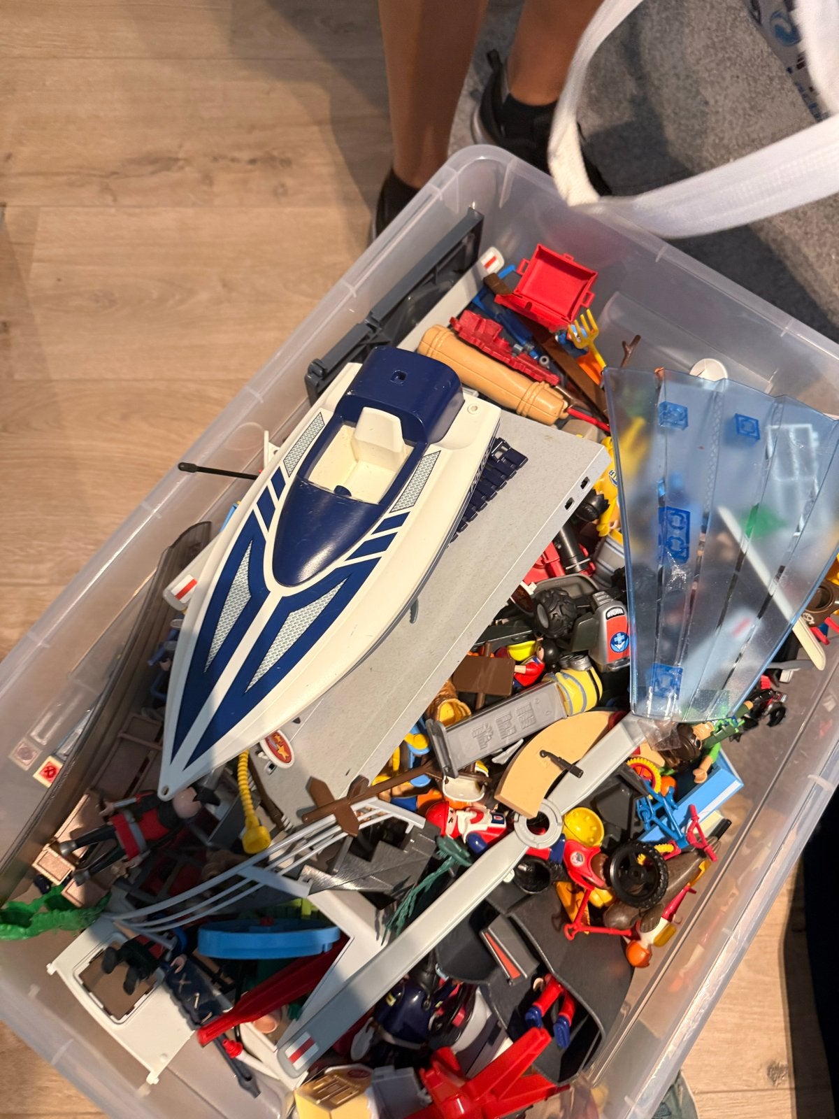 Grote bak vol Playmobil: boten, auto's, poppetjes, Ophalen of Verzenden, Gebruikt, Losse onderdelen, Overige typen