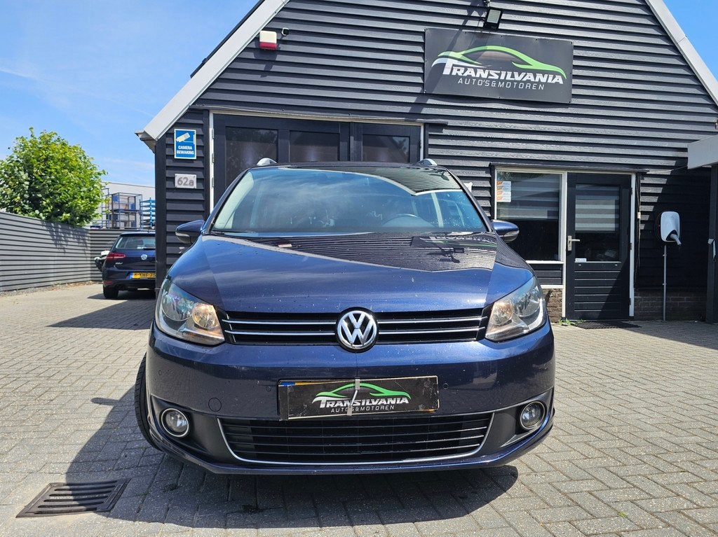 Volkswagen Touran 1.6 TDI Highline BlueMotion 7p., Auto's, Volkswagen, Voorwielaandrijving, Euro 5, 1490 kg, Gebruikt