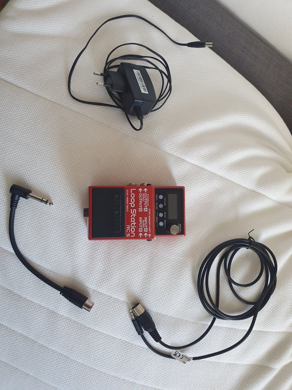 Boss RC-5 Loop Station met adapter en MIDI-kabel, Muziek en Instrumenten, Ophalen of Verzenden, Zo goed als nieuw