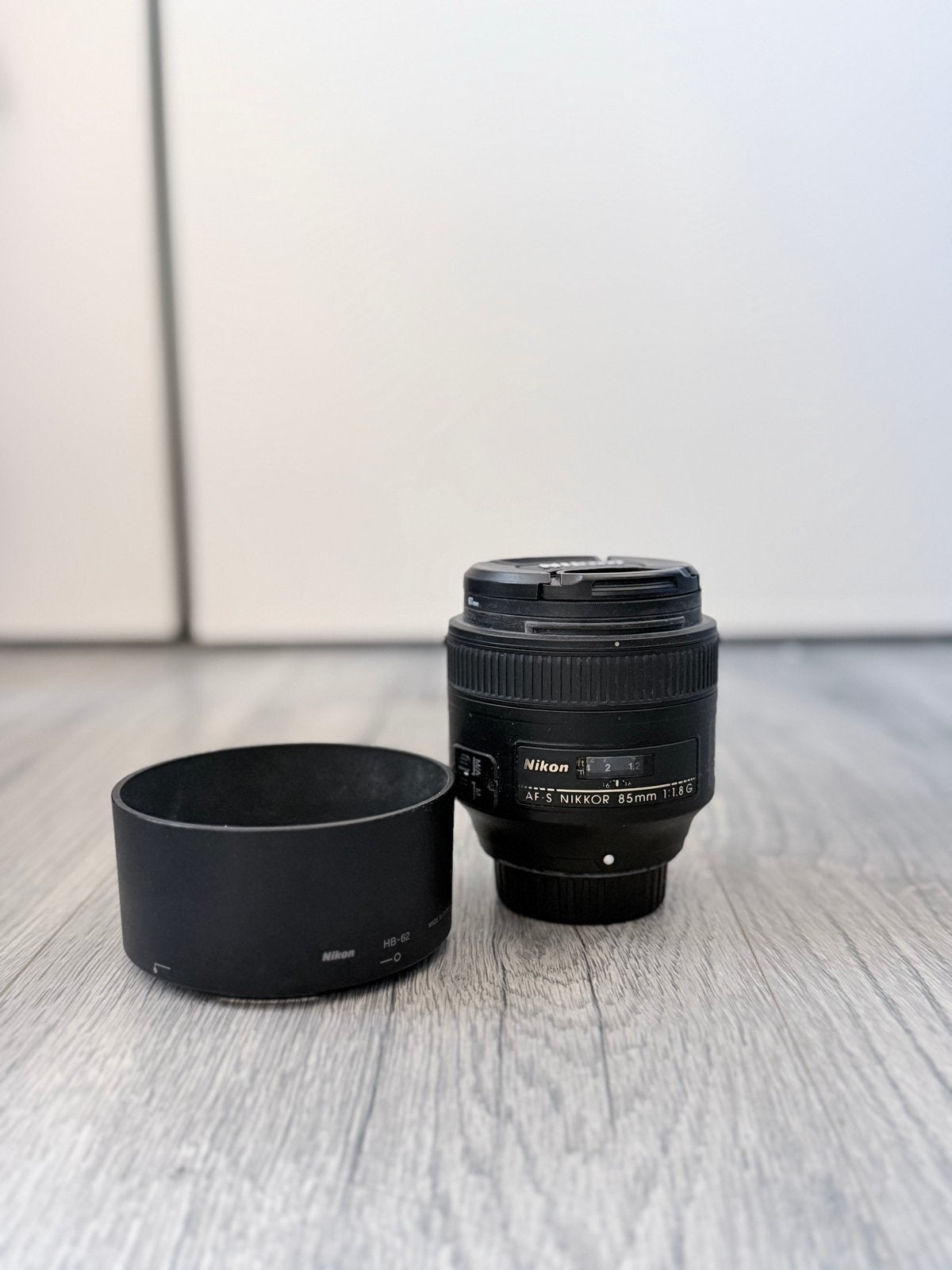 Nikon AF-S Nikkor 85mm f/1.8G lens inclusief zonnekap, Audio, Tv en Foto, Fotografie | Lenzen en Objectieven, 85 mm, Autofocus