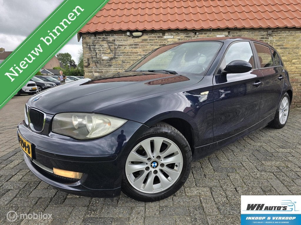 BMW 1-serie 118i High Executive, Auto's, BMW, 1-Serie, Achterwielaandrijving, Blauw, Euro 4
