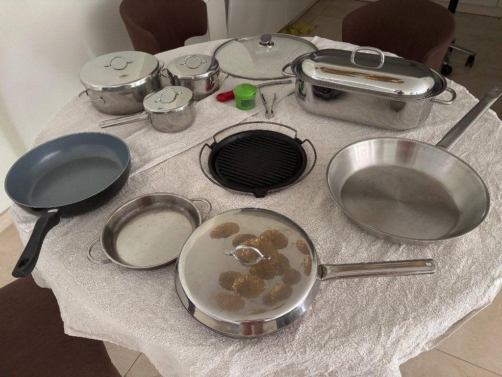 Luxe Pannenset RVS en gietijzer plus andere keukenspullen, Huis en Inrichting, Ophalen, Met deksel, Gebruikt, Pannenset