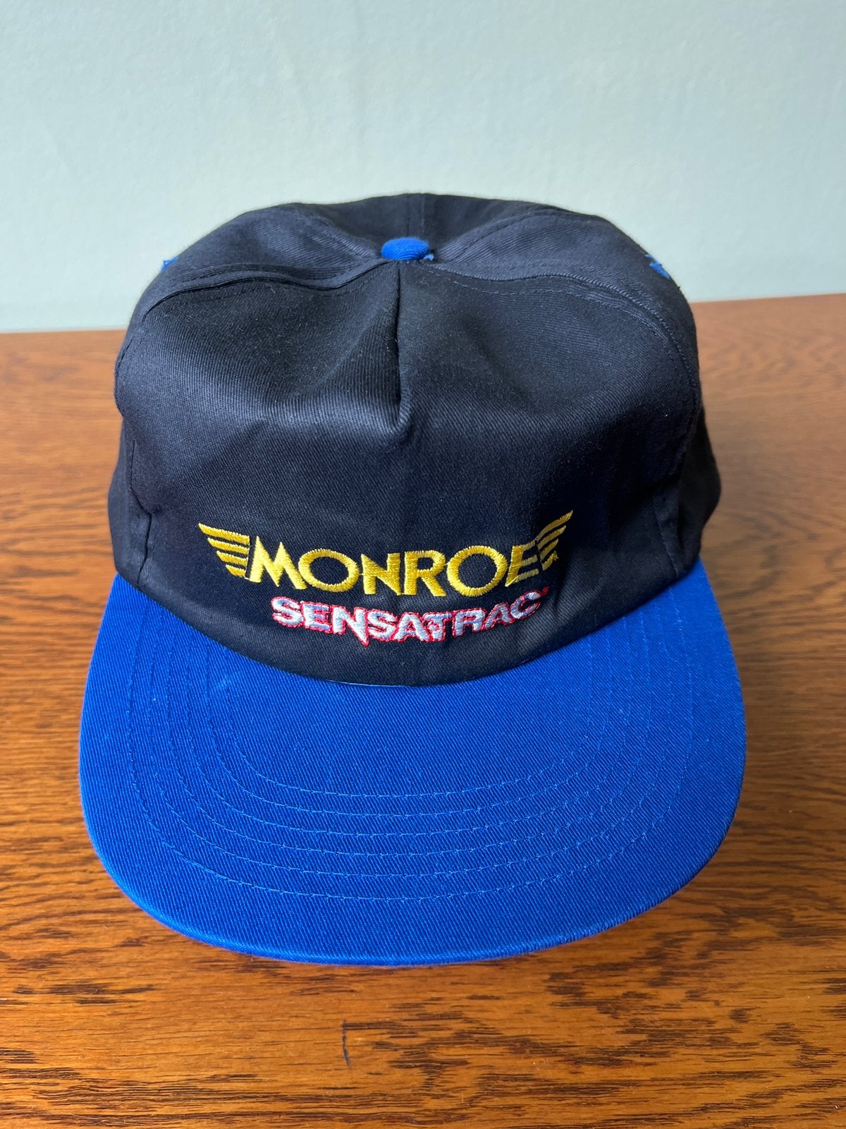 Pet | Cap Monroe Sensatrac zwart / blauw, Ophalen of Verzenden, Nieuw, One size fits all