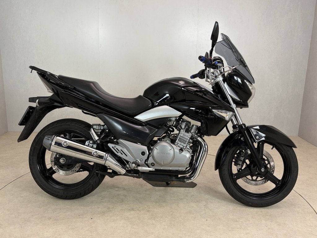 Suzuki INAZUMA 250 (bj 2014), Motoren, Suzuki B.V. Nimag, Lange Dreef 12
4131 NH  VIANEN, Bedrijf, Klantenservice@suzuki.nl