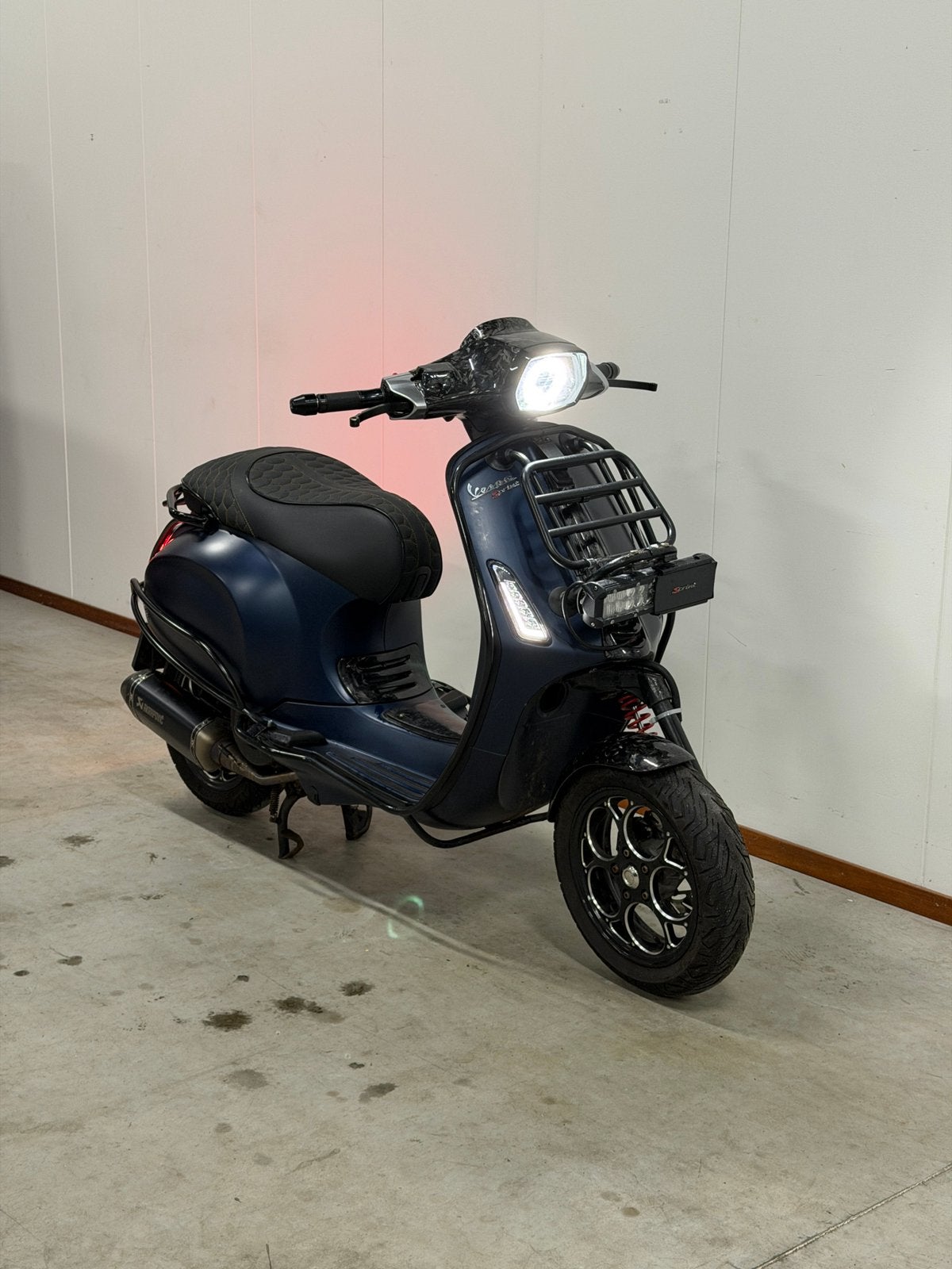 VESPA SPRINT 125cc FULL Malossi! Akra! Carbon! SIP! Macrus!, Ophalen of Verzenden, Zo goed als nieuw