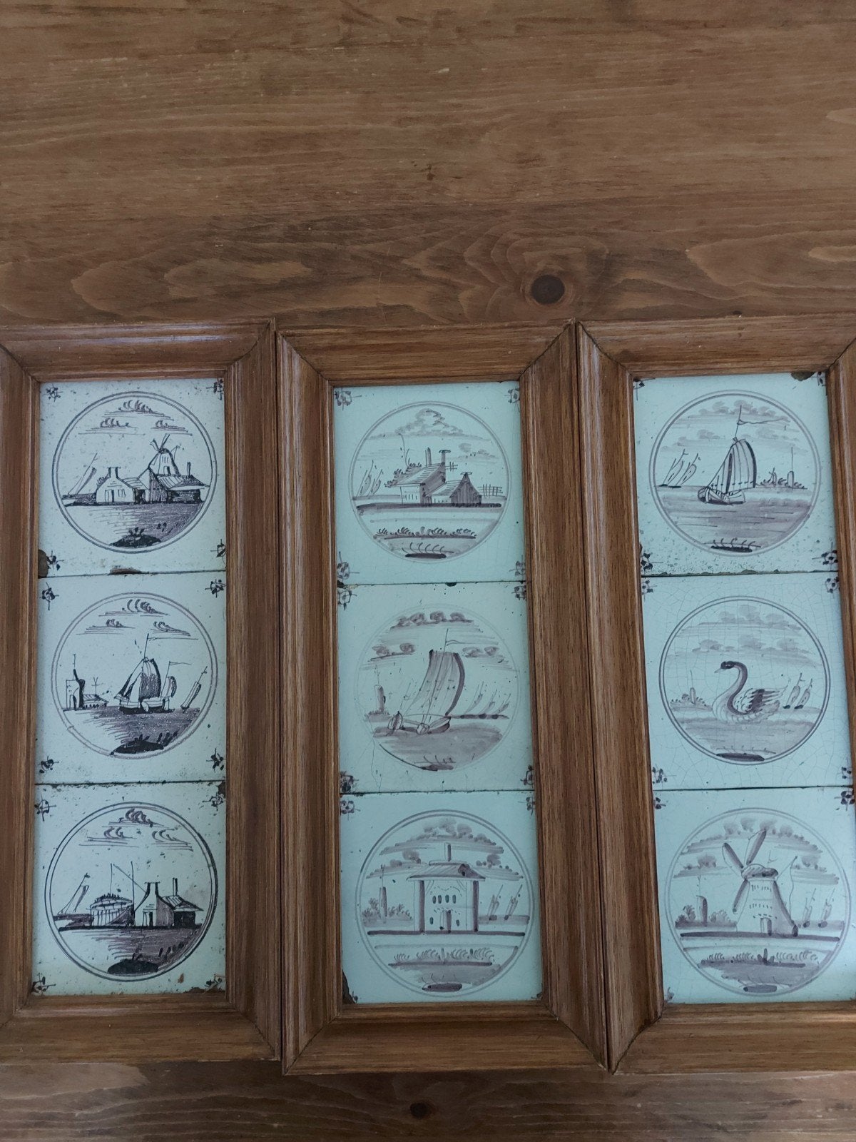 3 tegeltableaus met verschillende motieven  in houten lijst, Ophalen
