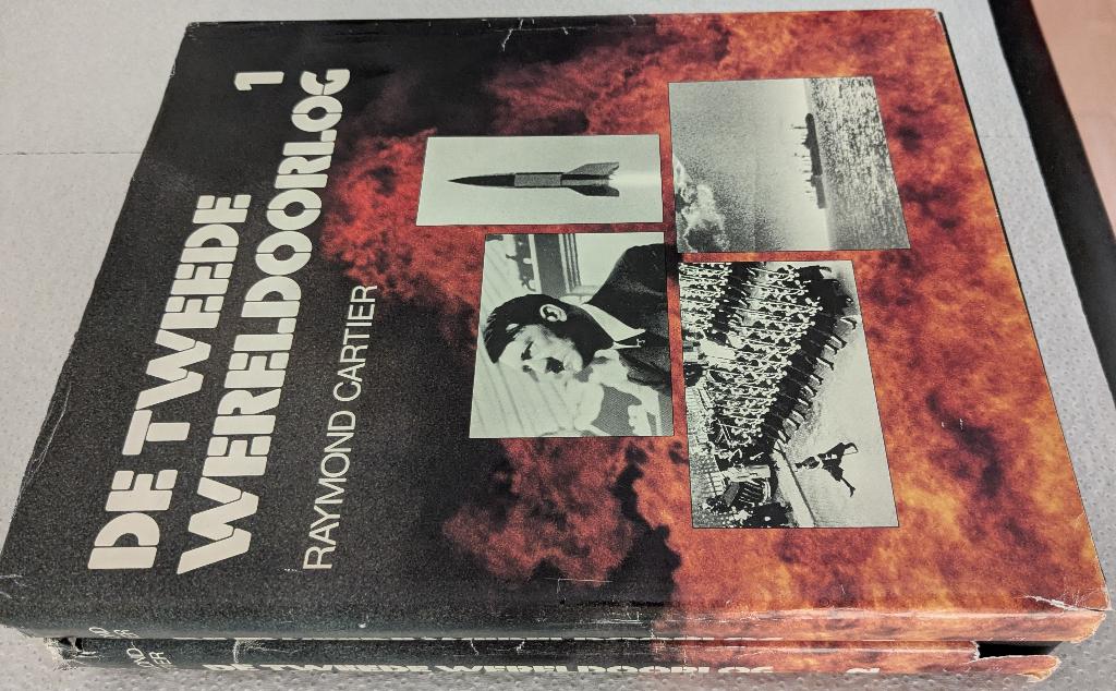 De tweede wereldoorlog 1 en 2. Door Raymond Cartier., Cartier, Raymond, Ophalen of Verzenden, Algemeen, Tweede Wereldoorlog
