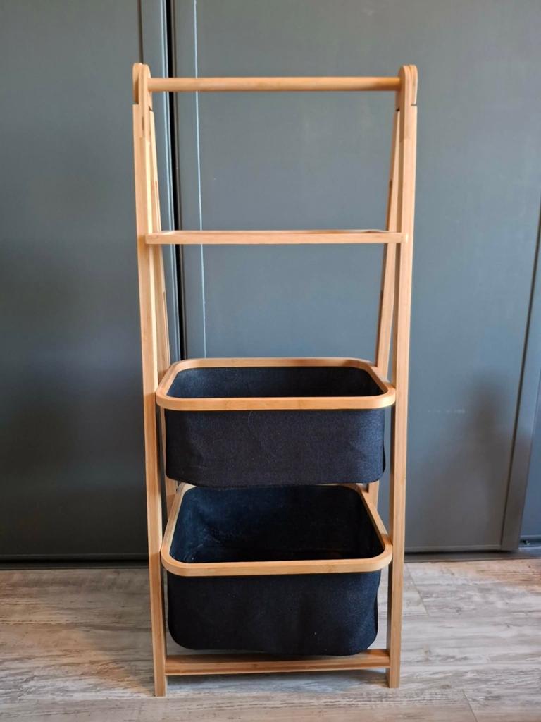 Kast - kastje - meubel - met manden, Huis en Inrichting, Kasten | Stellingkasten, Ophalen, Zo goed als nieuw