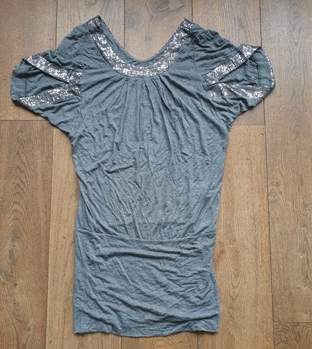 Grijze Tuniek met Glitter Boordjes (M), Ophalen of Verzenden, Gedragen, Maat 38/40 (M), Grijs