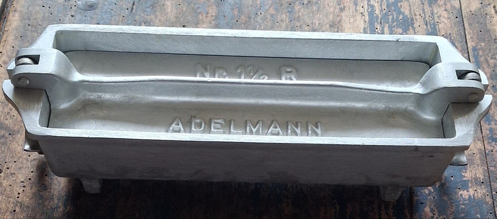 ADELMANN  Nr 1½ R. Paté terrine. Alum. Ca '60.* Zie tekst., Ophalen, Overige typen, Zilver, Zo goed als nieuw