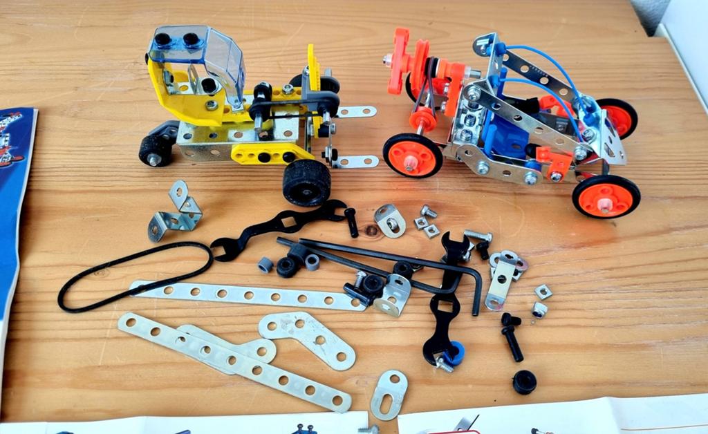 Meccano/ constructie speelgoed/8-12 jaar/mooi speelgoed, Ophalen of Verzenden, Zo goed als nieuw