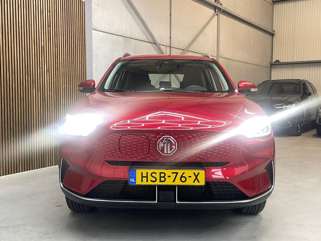MG ZS EV Standard Range Comfort 50 kWh ( NIEUW ), Stof, Gebruikt, ZS, Grijs