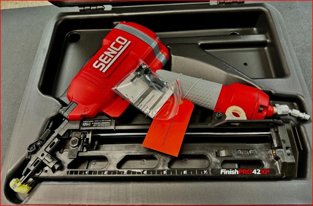 senco 42xp nagelpistool nagelschieter afwerktacker brads, Doe-het-zelf en Verbouw, Gereedschap | Handgereedschap, Ophalen of Verzenden