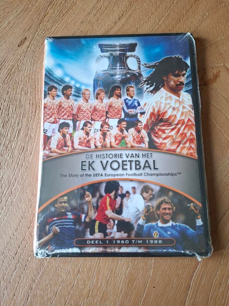 De Historie van het EK Voetbal - Deel 1 (1960-1988) DVD, Cd's en Dvd's, Voetbal, Alle leeftijden, Ophalen of Verzenden, Nieuw in verpakking