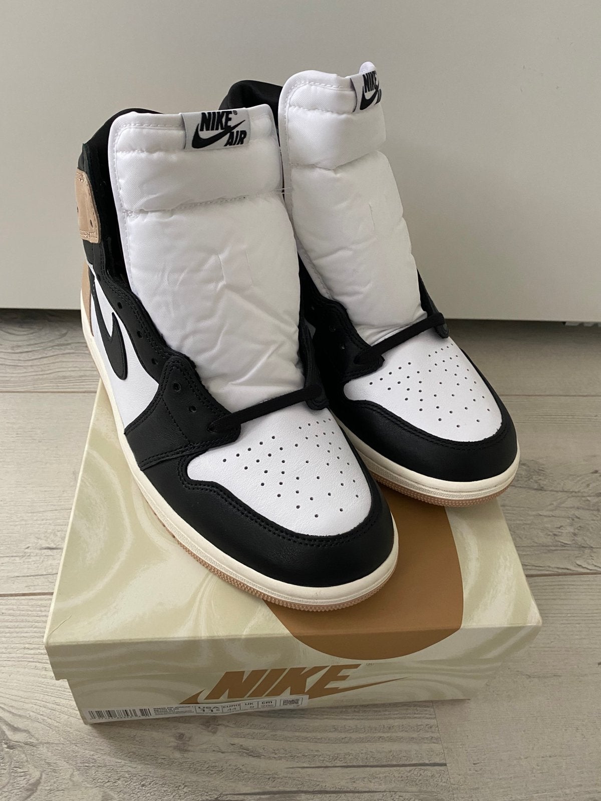 Nike air Jordan high schoenen splinternieuw maat 44, Overige kleuren, Nieuw, Ophalen of Verzenden, Sneakers of Gympen