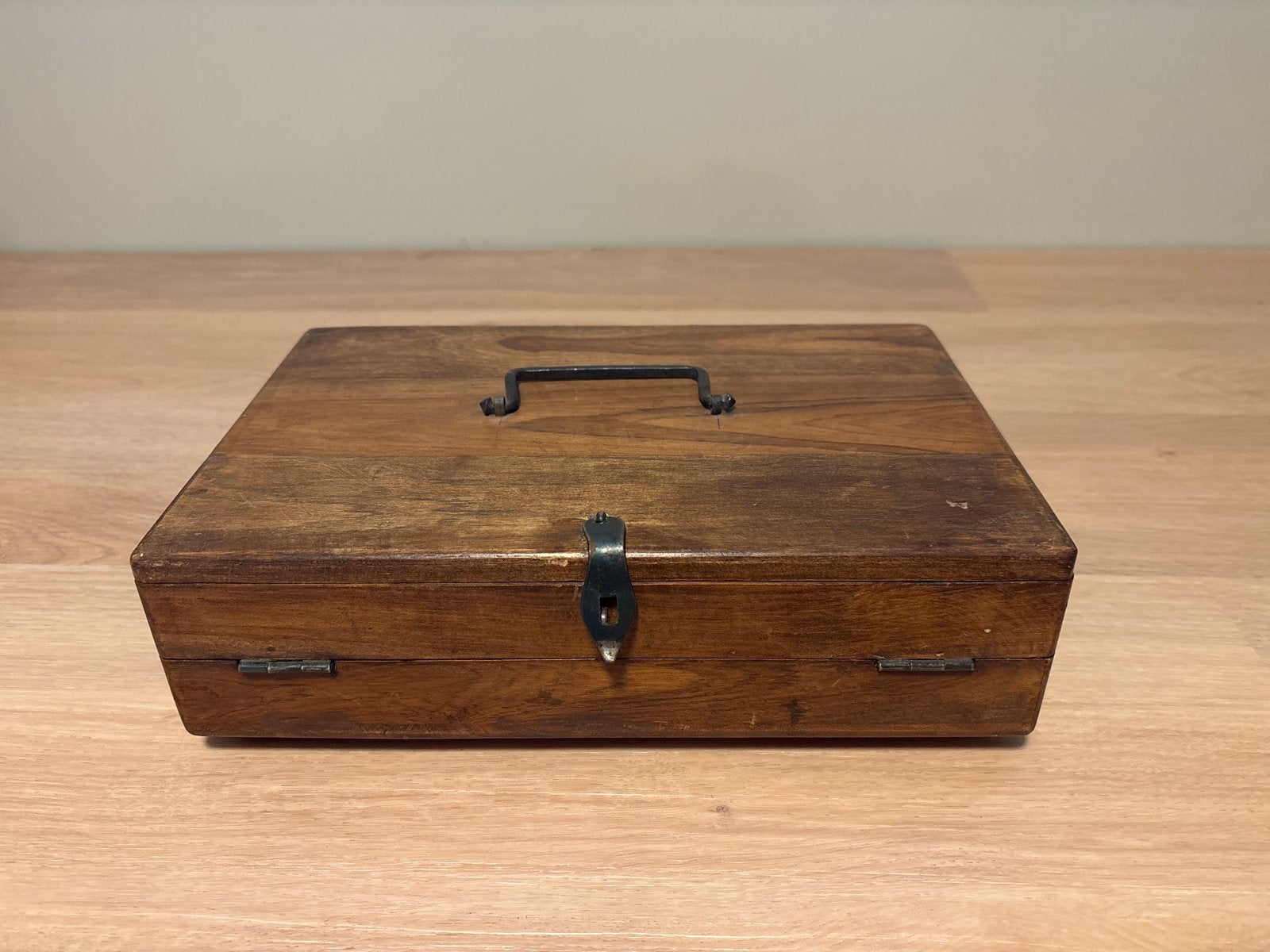 Antieke houten schrijfkist met vakken, Ophalen of Verzenden