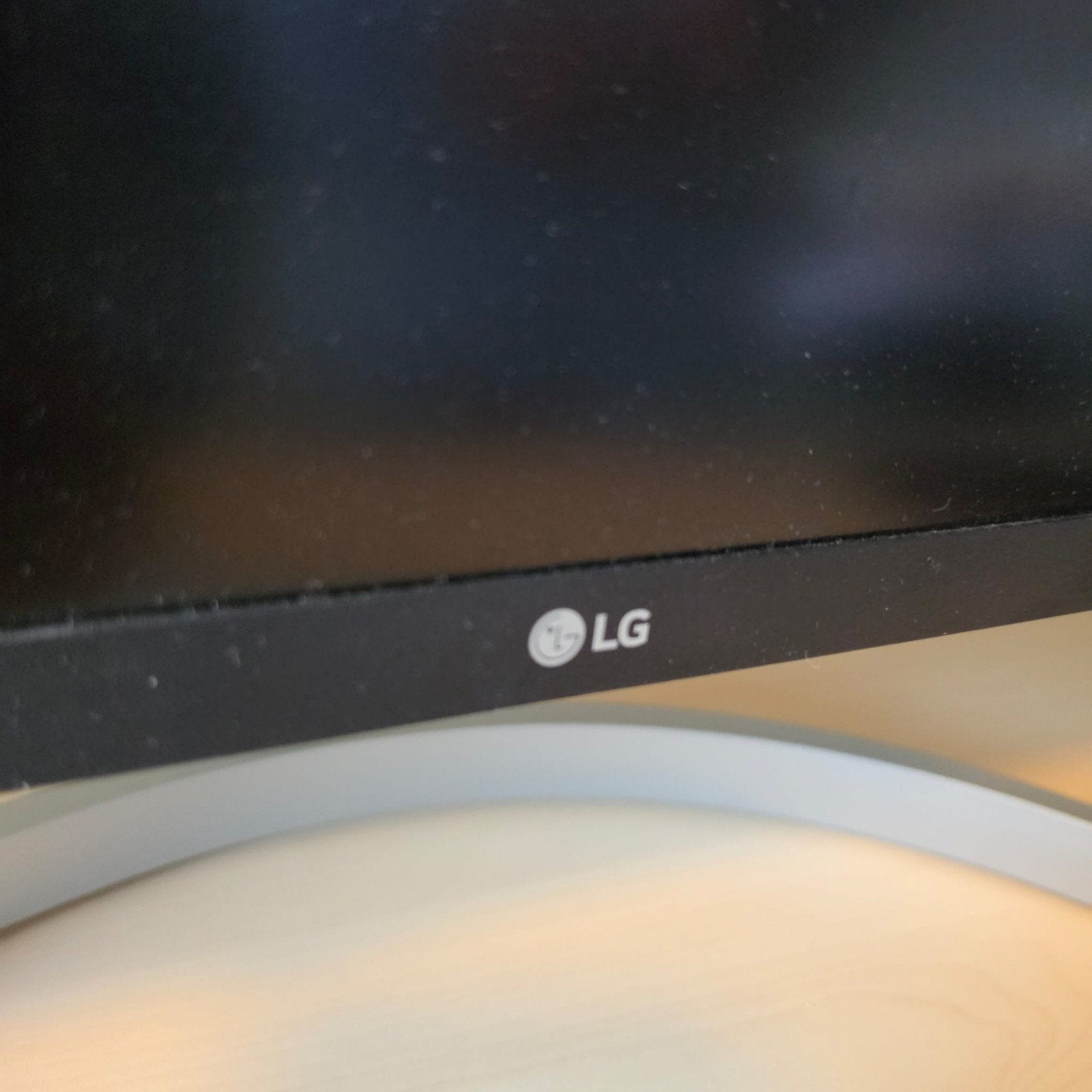 Foto 5 van LG 32UN500-W 32 inch 4K UHD Monitor
