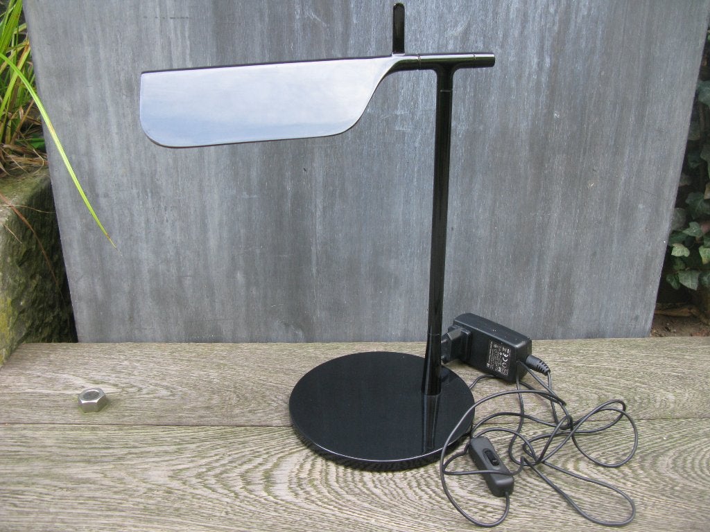 FLOS DESIGN TAFELLAMP "TAB T LED" ZWART, LED verlichting, Kunststof, Ophalen of Verzenden, Zo goed als nieuw
