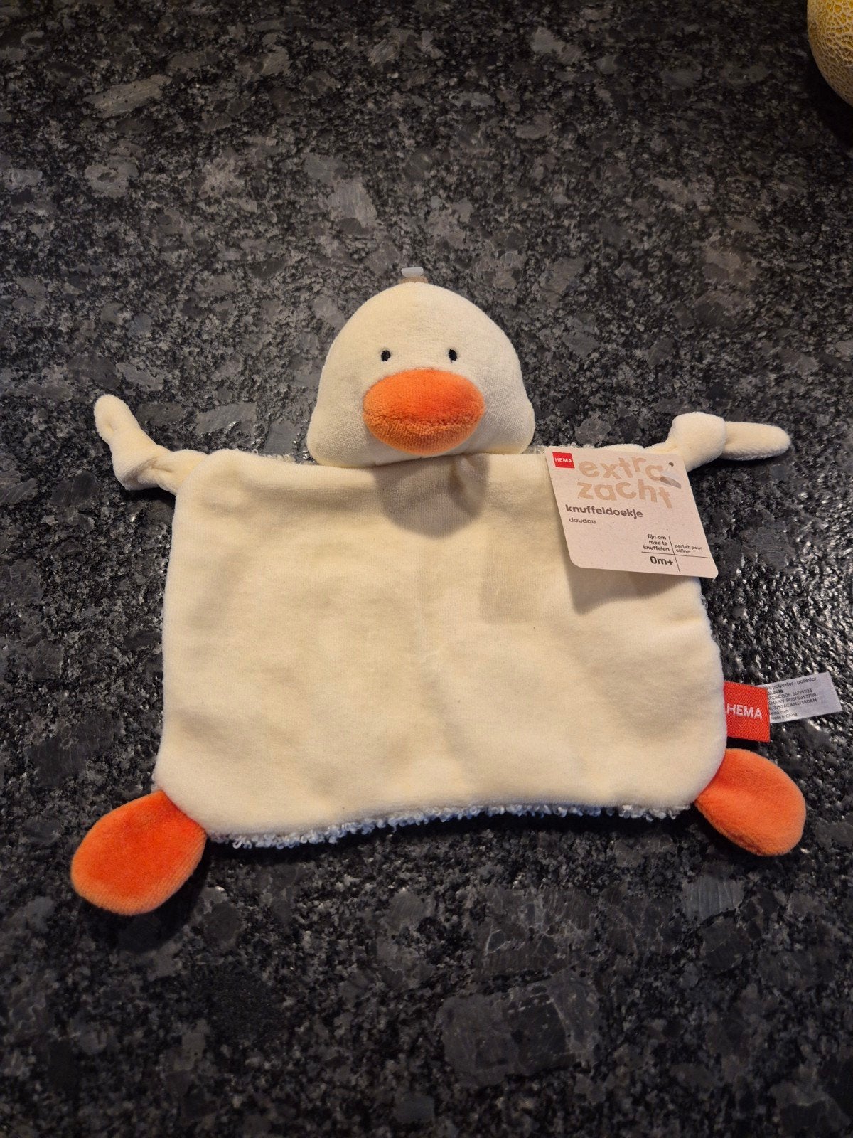 HEMA  - Knuffeldoekje Eend Nieuw, Ophalen of Verzenden, Nieuw, Eend