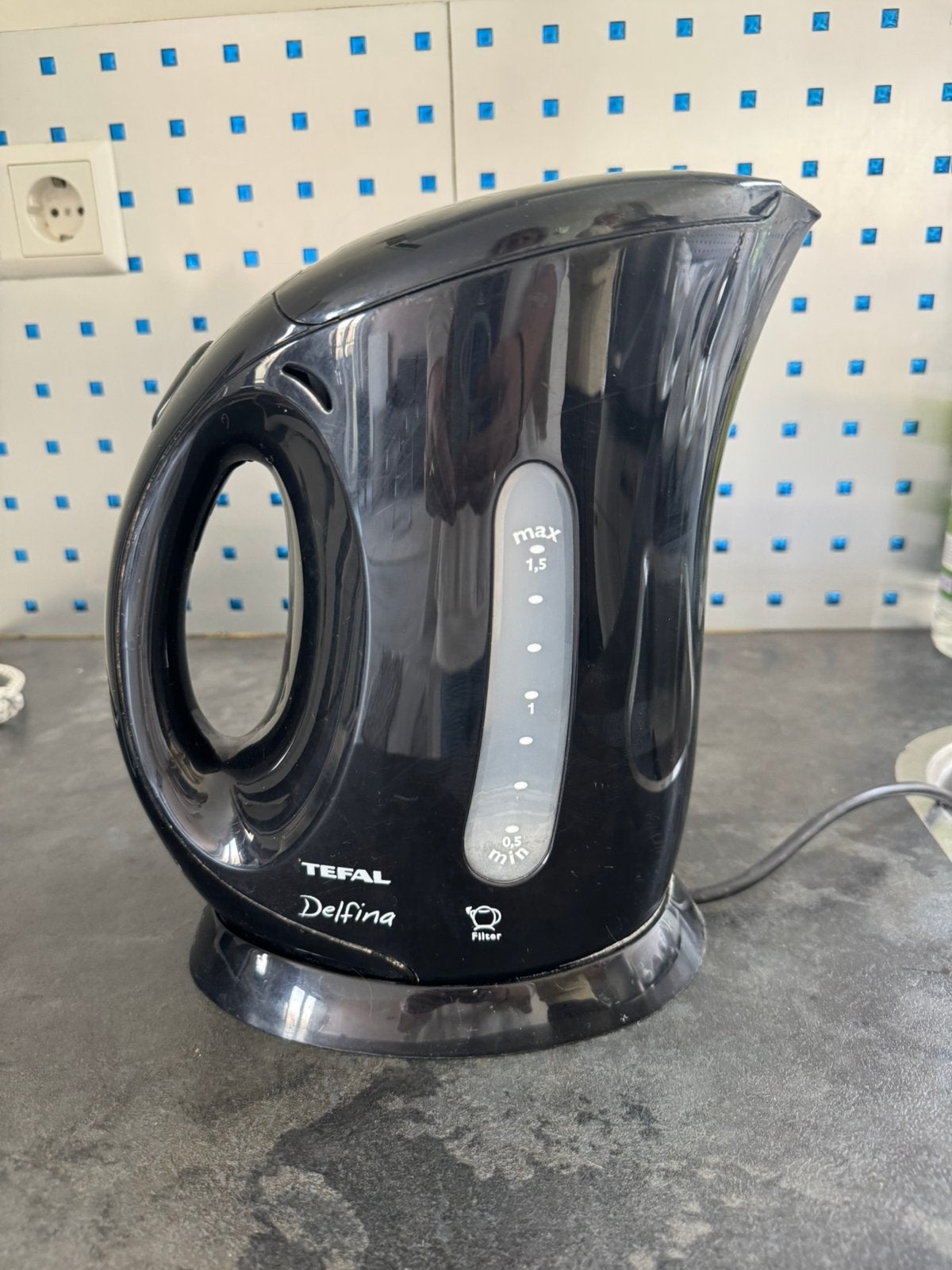 Tefal Delfina Waterkoker - Zwart, 1.5L, 1 tot 2 liter, Ophalen, Gebruikt, Draadloos