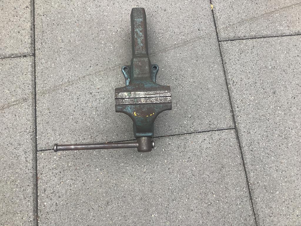 Heuer bankschroef, Ophalen, Gebruikt