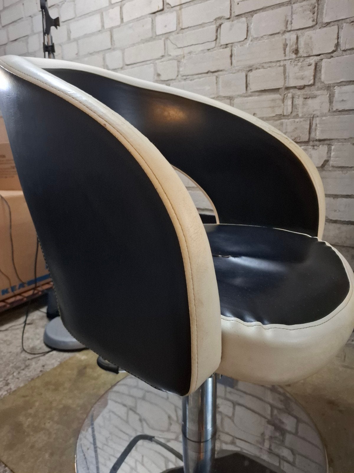 kappers stoel barbier chair, Huis en Inrichting, Ophalen, Eén
