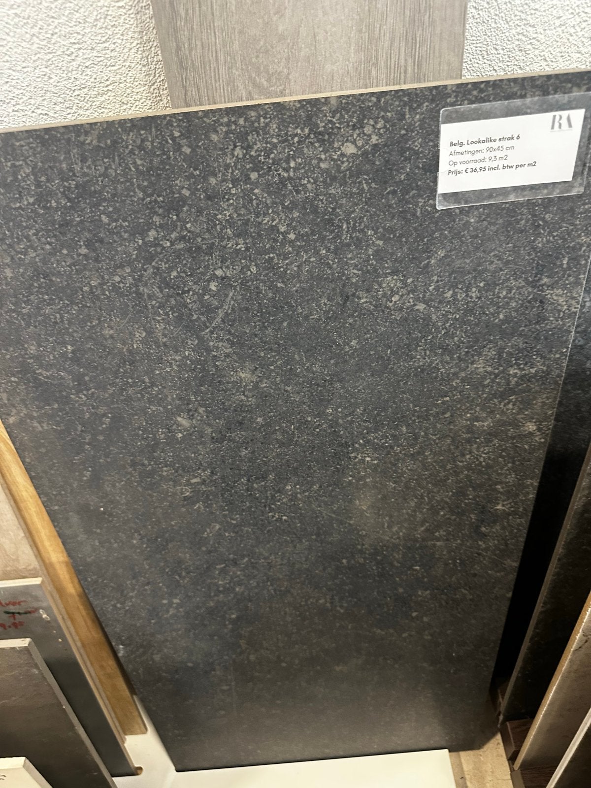 Belgisch hardsteen look keramische tegel 90x45 cm - 9,3 m2, Doe-het-zelf en Verbouw, Tegels, Ophalen, 60 cm of meer, 40 tot 60 cm
