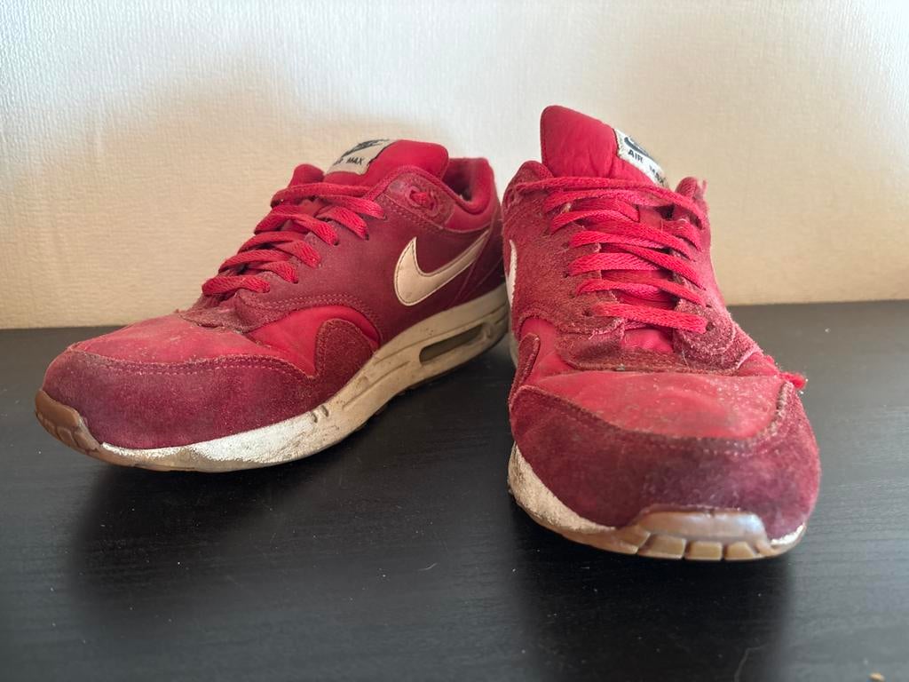 Nike Air Max 1 - Gedragen - Maat 44, Ophalen of Verzenden, Zo goed als nieuw, Overige kleuren, Sneakers of Gympen