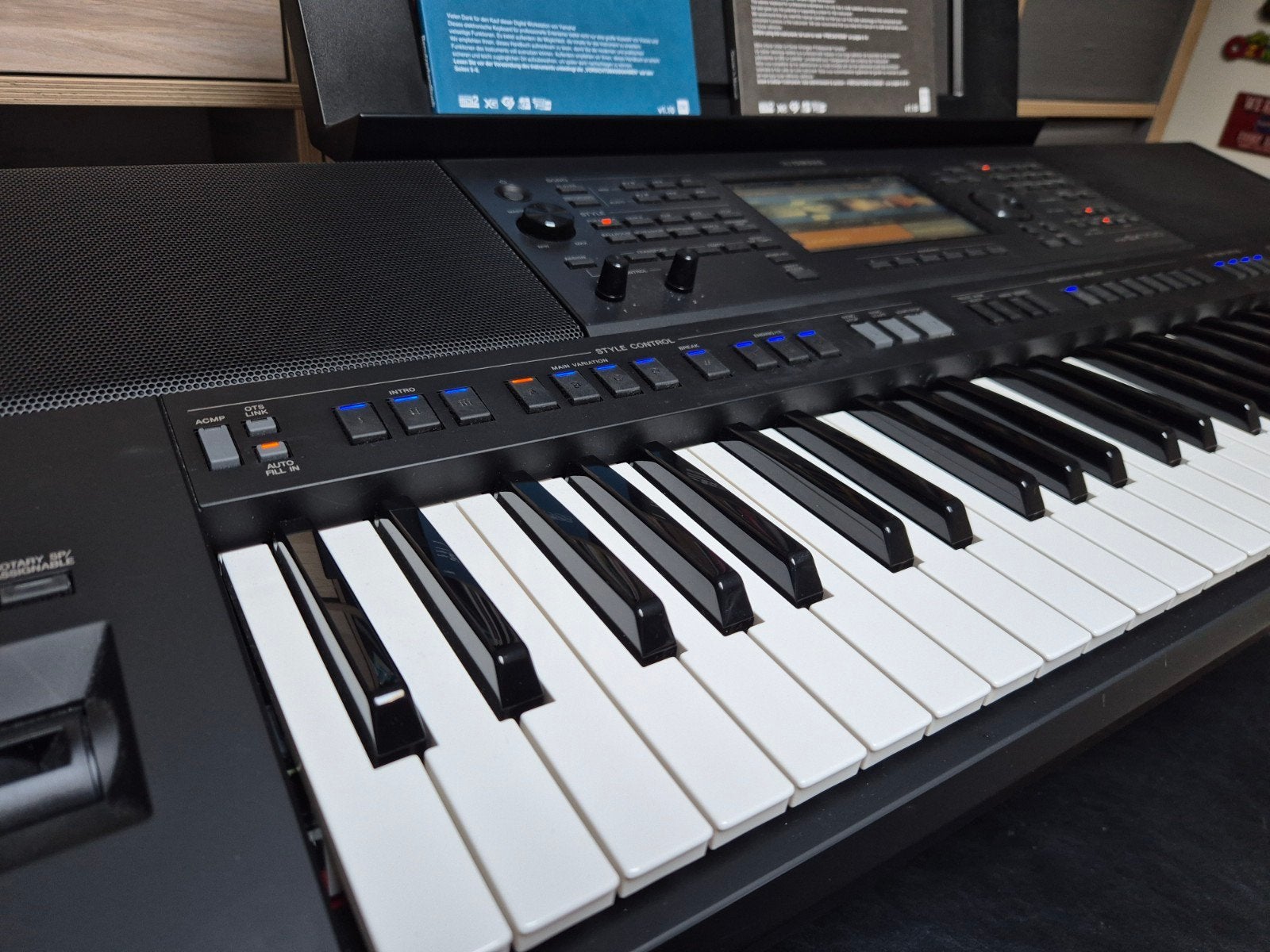 Yamaha PSR-SX700 keyboard - Zo goed als nieuw, Muziek en Instrumenten, Keyboards, Ophalen, 61 toetsen, Yamaha, Zo goed als nieuw