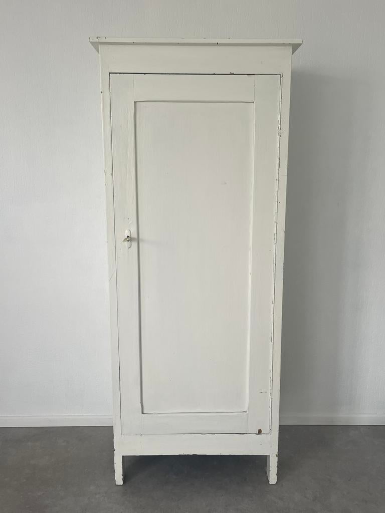 Brocante wit kastje met 1 deur en plankjes, Ophalen of Verzenden