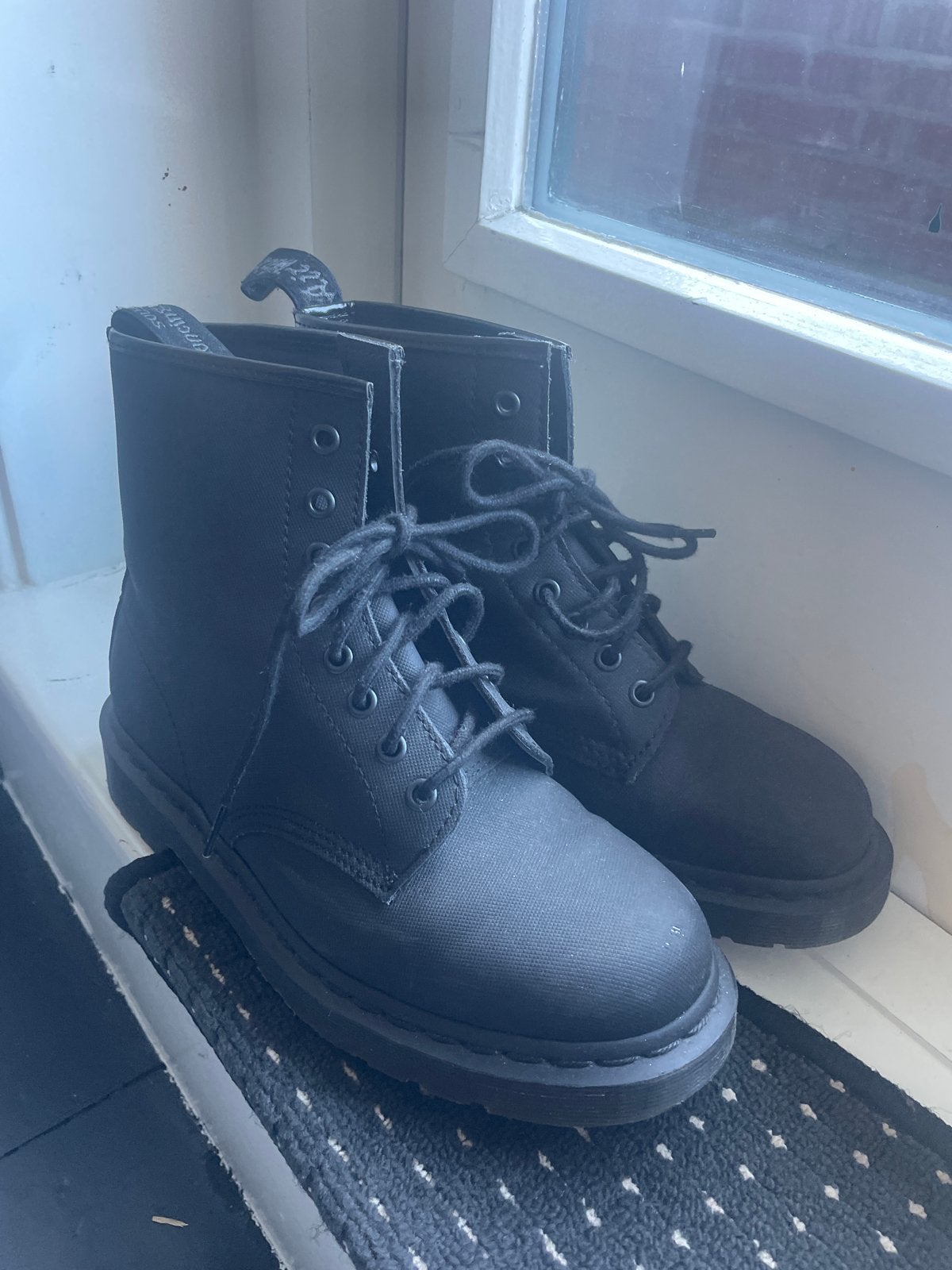Dr. Martens Combs Tech Mono Boot Zwart Maat 39, Ophalen of Verzenden, Zo goed als nieuw, Zwart, Lage of Enkellaarzen