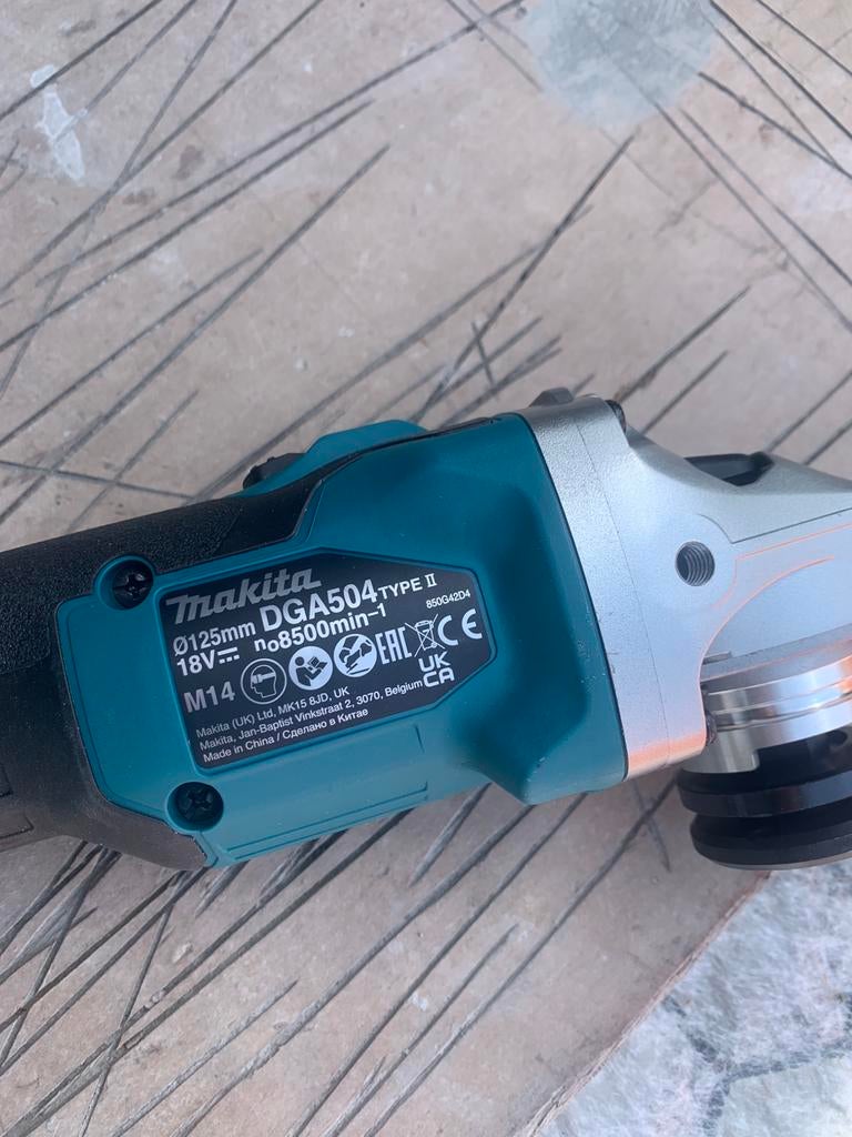 MAKITA DGA504 , slijptol op accu !, Ophalen of Verzenden, Nieuw, Minder dan 700 watt, Haakse handslijpmachine