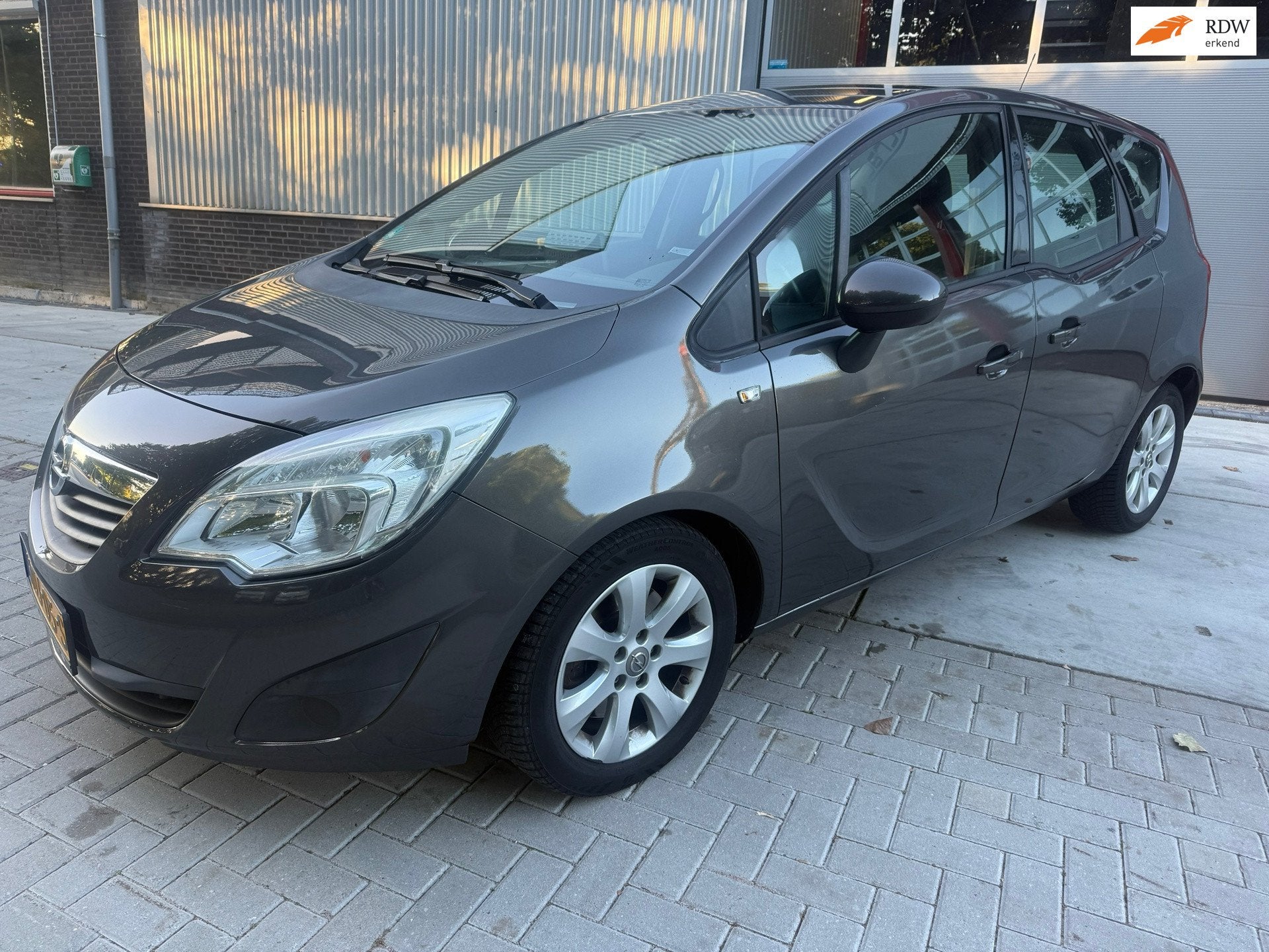 Opel MERIVA 1.4 Turbo Design Edition AUTOMAAT, Auto's, Navigatiesysteem, Gebruikt, Euro 6, 4 cilinders