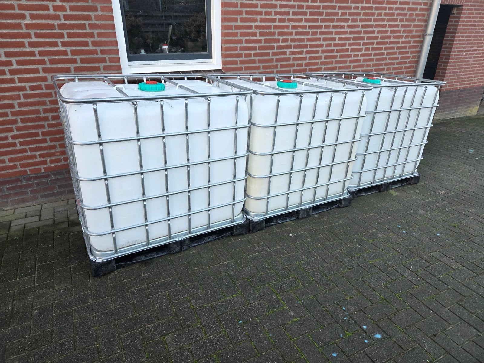 ibc water tanks, Ophalen, Kunststof, Met kraantje, 150 liter of meer