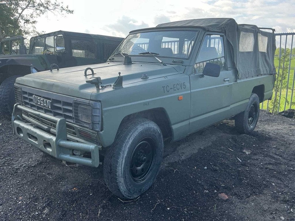 Nissan - 1984 - Patrol - ML-6 - Personenauto, Auto's, Gebruikt, Overige carrosserieën, Patrol, Bedrijf