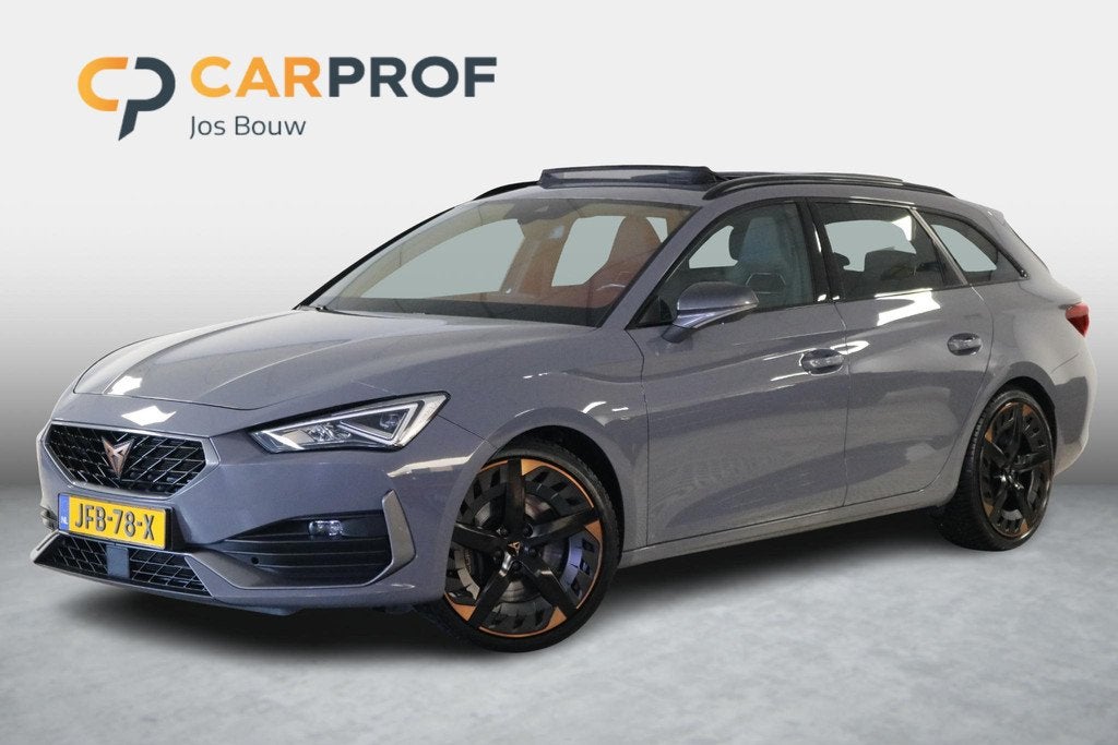 CUPRA Leon Sportstourer 2.0 TSI 300 PK Automaat! Carplay | L, Auto's, Cupra, Gebruikt, 4 cilinders, 1984 cc, Leon