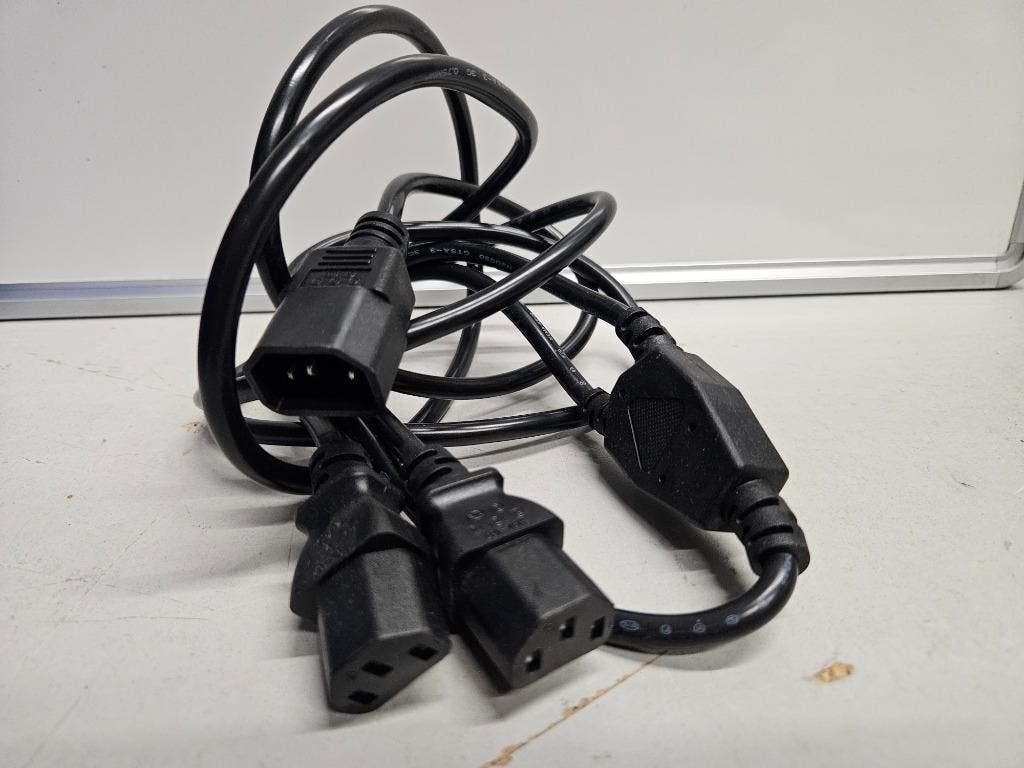 Adapterkabel snoer splitter Iemmequ H05vv-F 3G 0,75mm2, Ophalen, Gebruikt