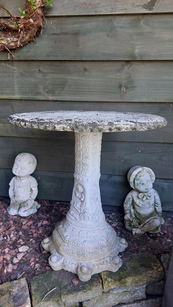 Decoratieve betonnen tuintafel, Tuin en Terras, Ophalen, Gebruikt, Beton, Abstract beeld