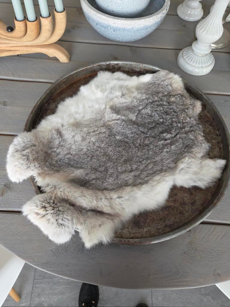 Konijnenvachtje decoratie, Huis en Inrichting, Woonaccessoires | Overige, Ophalen of Verzenden