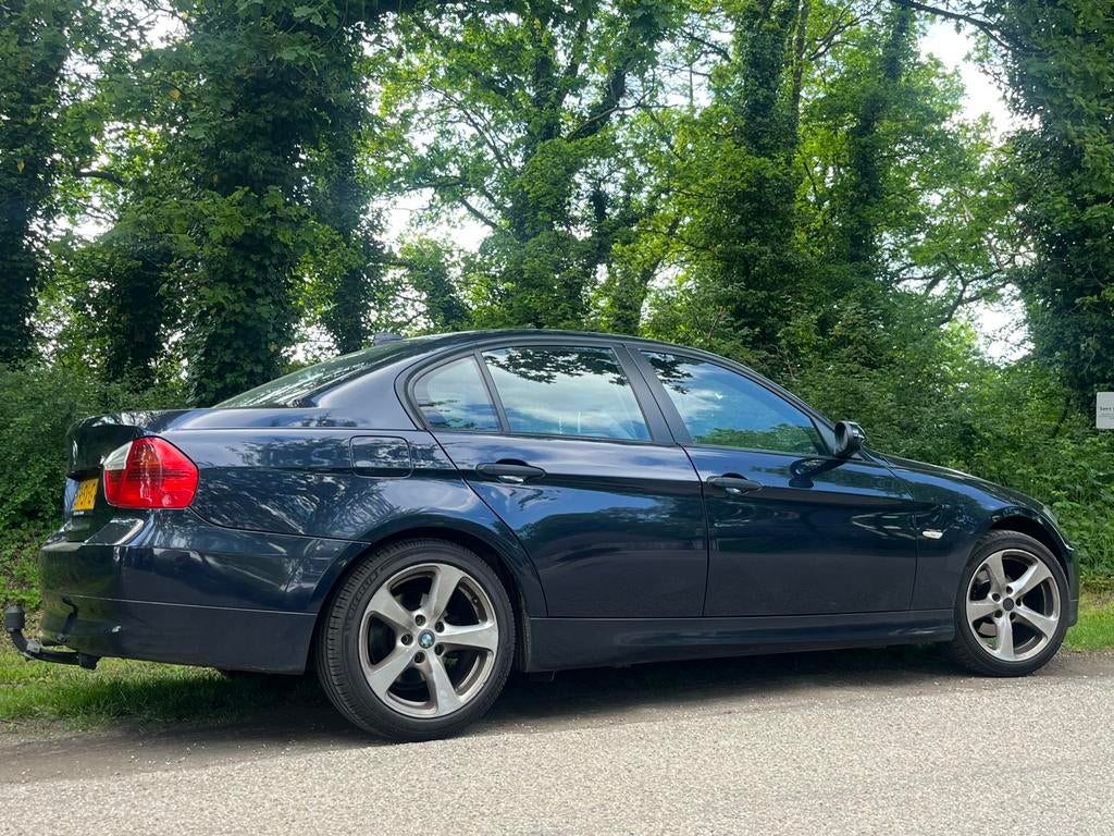 BMW 3-Serie 2.0 I 318 AUT 2006 Blauw, Auto's, 1995 cc, 4 cilinders, 129 pk, Blauw