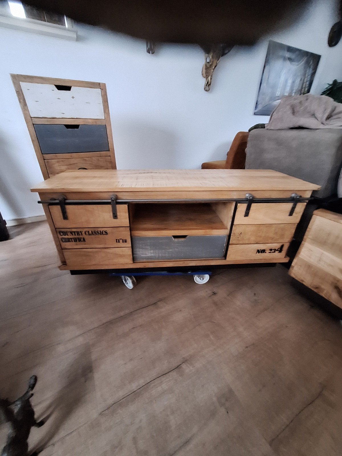 tv kastje mango hout, Ophalen